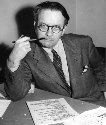 Raymond Chandler.